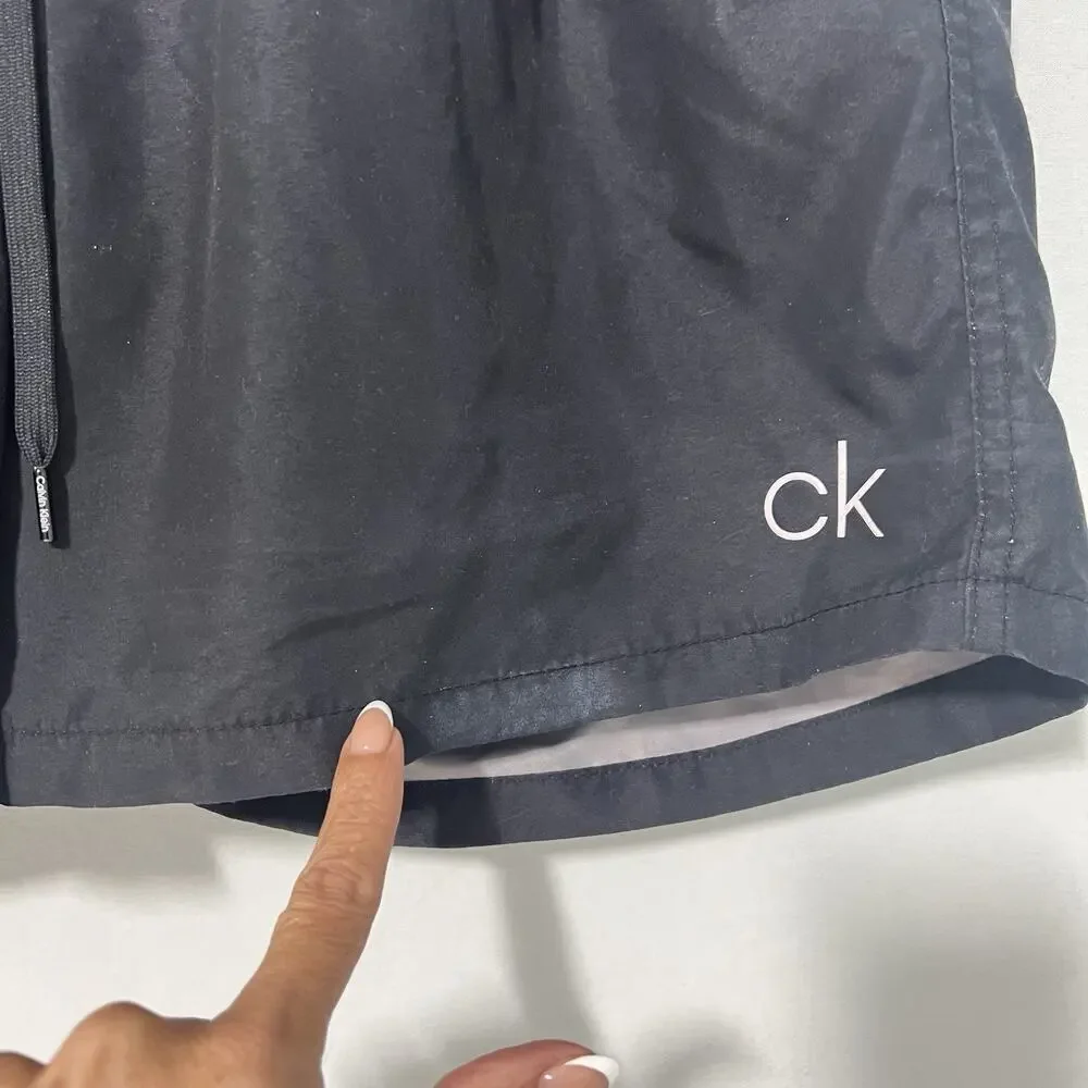 Calvin Klein calvin klein